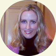 Janel Moloney with wavy/curly hair looking hot